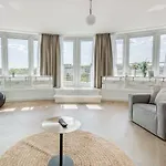 Limehome Porschestrasse *