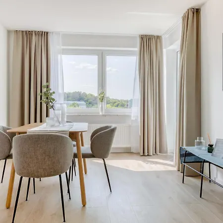 Limehome Porschestrasse شقة *