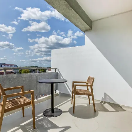 Limehome Porschestrasse شقة *
