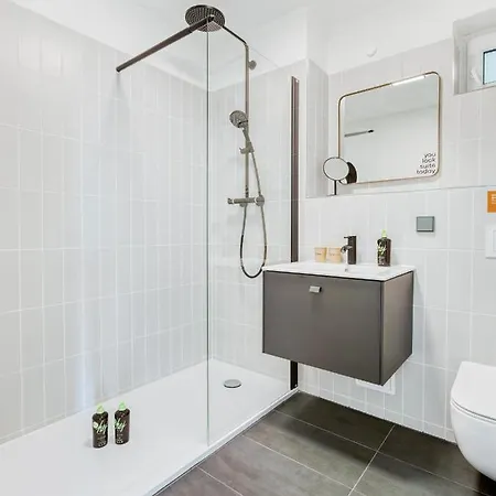 Limehome Porschestrasse * ولفسبورج