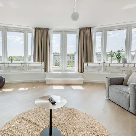 Limehome Porschestrasse *