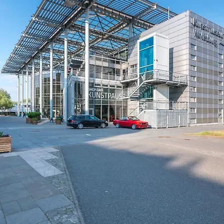 Limehome Porschestrasse דירה *